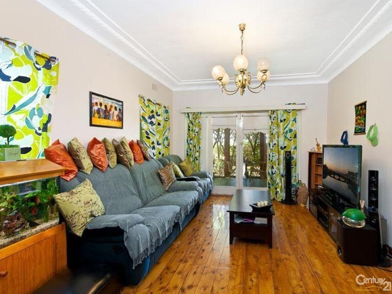 210 The Grand Parade, Monterey NSW 2217