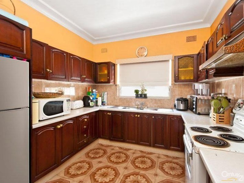 210 The Grand Parade, Monterey NSW 2217