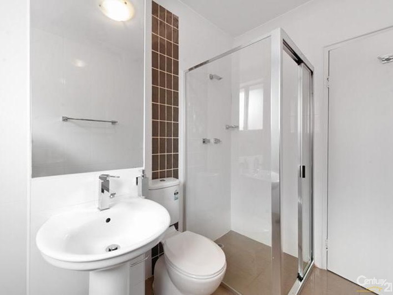 9/24 Barber Avenue, Eastlakes NSW 2018