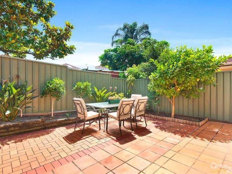 3/2  England Street, Brighton-le-sands NSW 2216