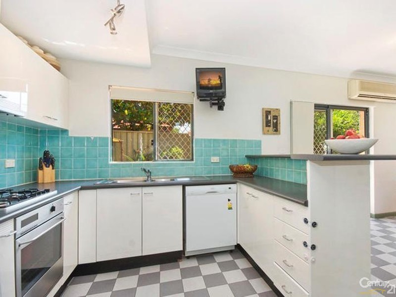 3/2  England Street, Brighton-le-sands NSW 2216