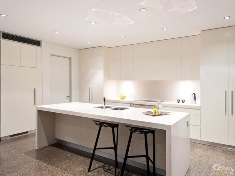 40 Bonanza Parade, Sans Souci NSW 2219