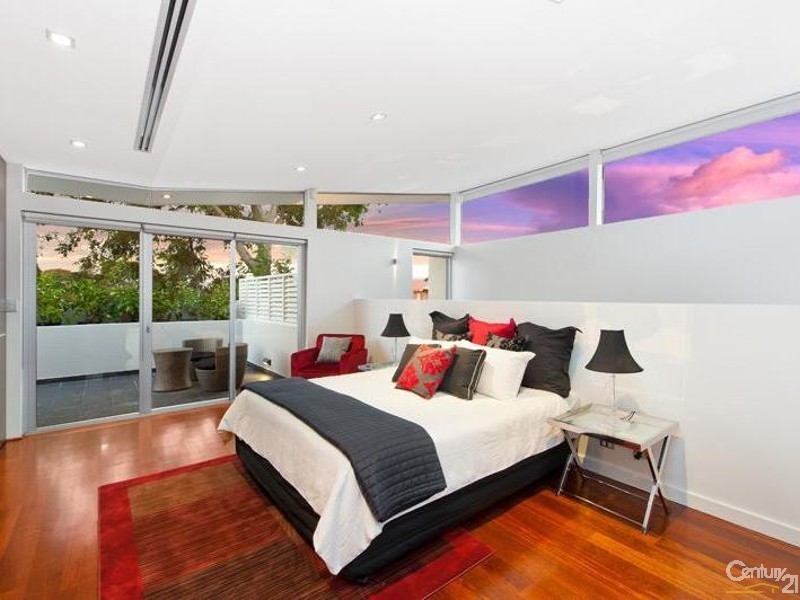 40 Bonanza Parade, Sans Souci NSW 2219