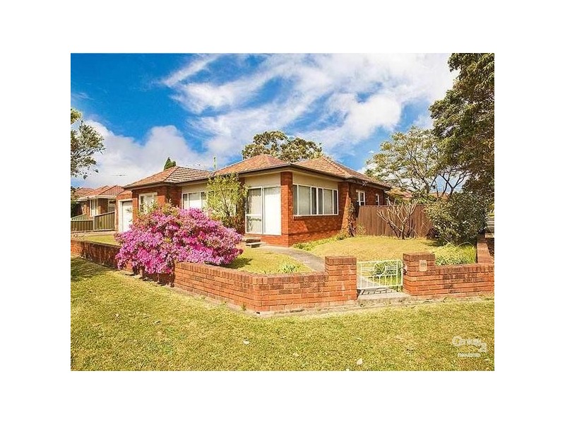 1 Fleming Street, Beverly Hills NSW 2209