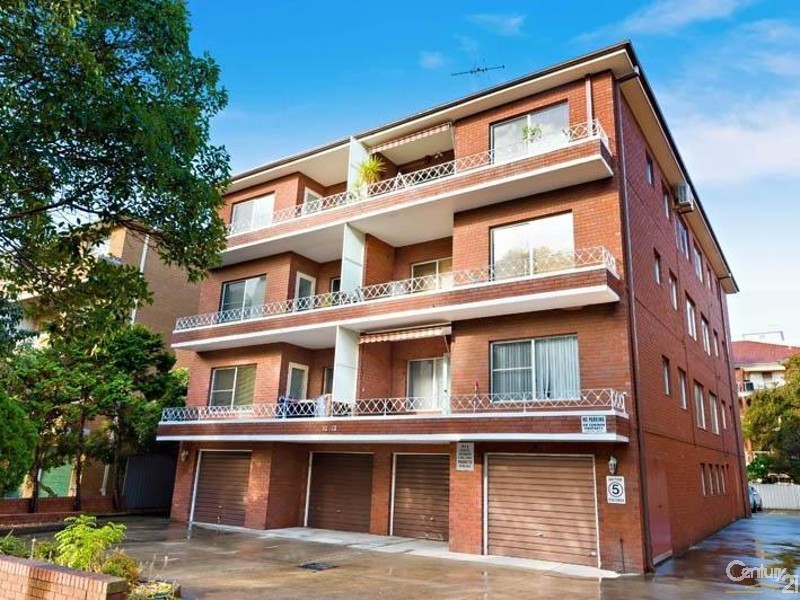 10-12 Queens Road, Brighton-le-sands NSW 2216