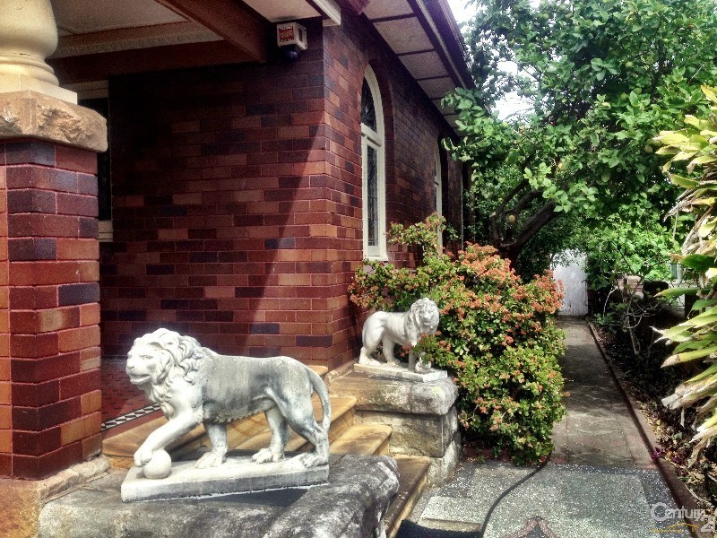 245 Bay Street, Brighton-le-sands NSW 2216