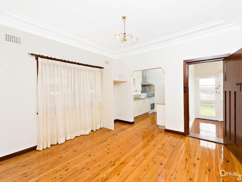 124 Croydon Road, Bexley NSW 2207