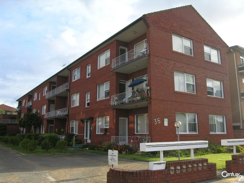 35 Banks Street, Monterey NSW 2217