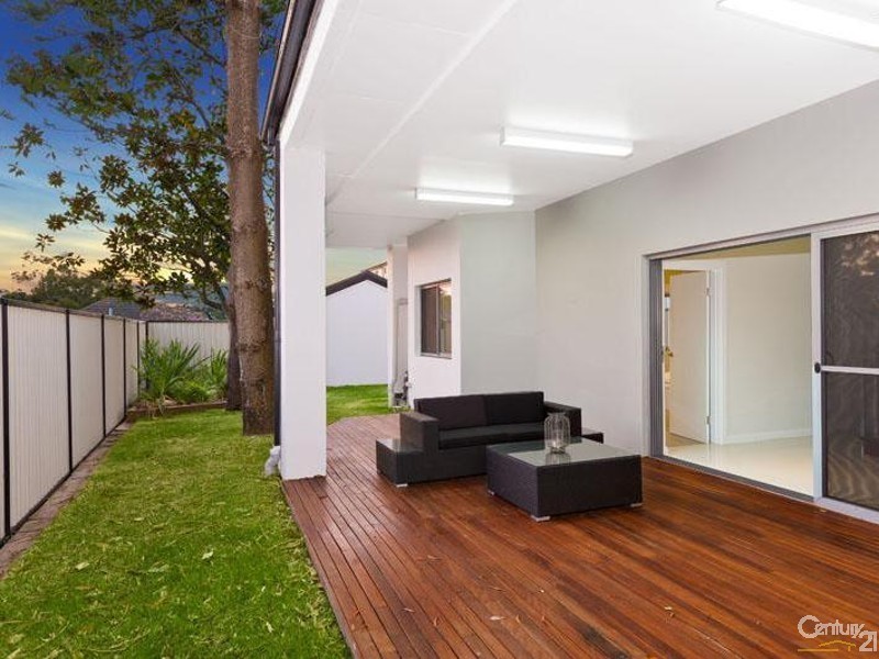 1/103 Ogilvy Street, Peakhurst NSW 2210