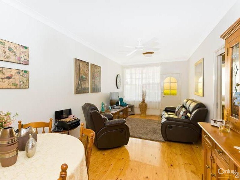 2/115 Wolseley Street, Bexley NSW 2207