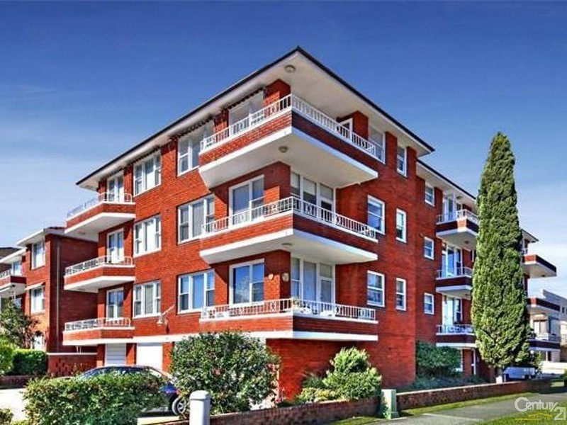 136 Chuter Avenue, Ramsgate Beach NSW 2217