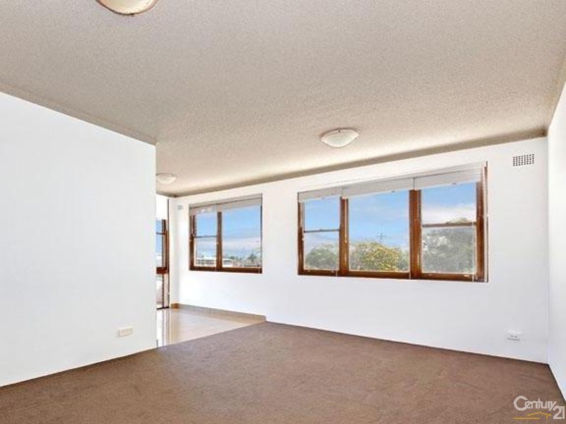 136 Chuter Avenue, Ramsgate Beach NSW 2217