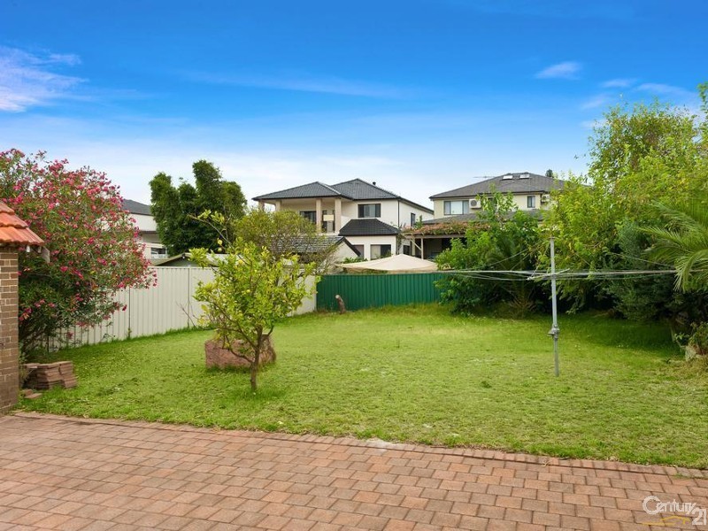 51 Moate Avenue, Brighton-le-sands NSW 2216