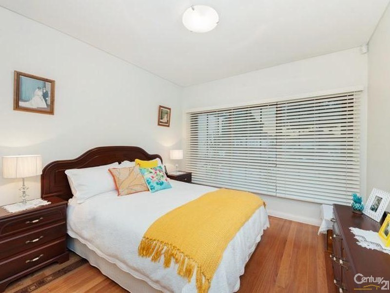 11 Pasadena Street, Monterey NSW 2217