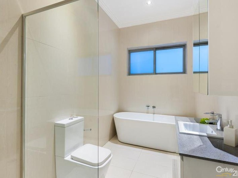 3/103 Ogilvy Street, Peakhurst NSW 2210