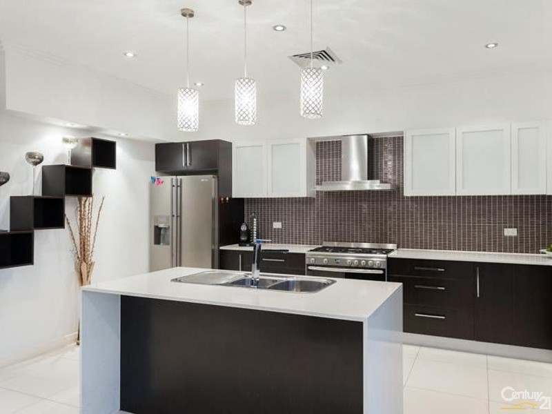 42 General Holmes Drive, Brighton-le-sands NSW 2216