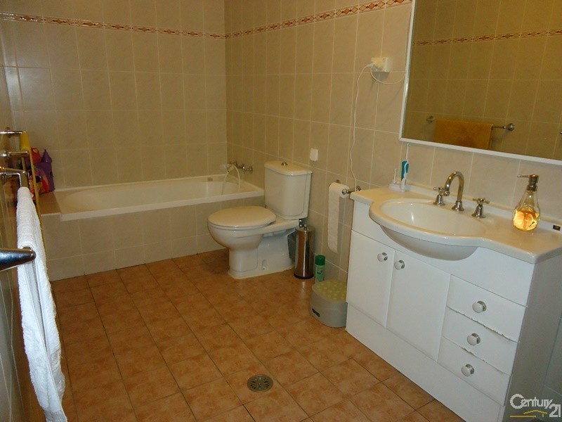 87-89 Meredith Street, Bankstown NSW 2200