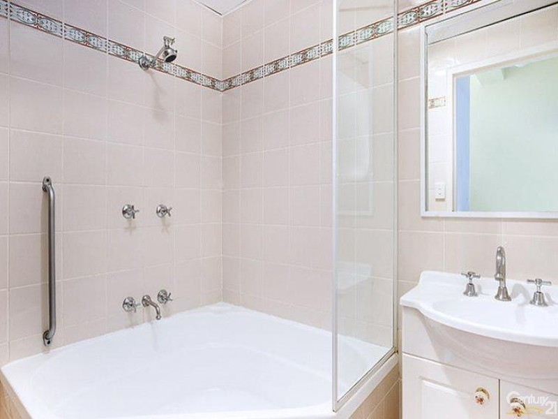 1/162 Harrow Road, Kogarah NSW 2217