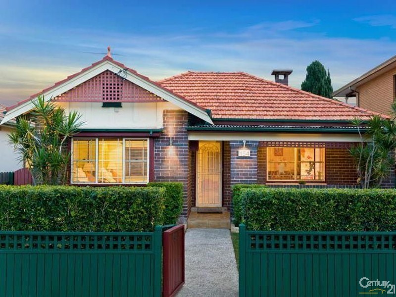 154 Napoleon Street, Sans Souci NSW 2219