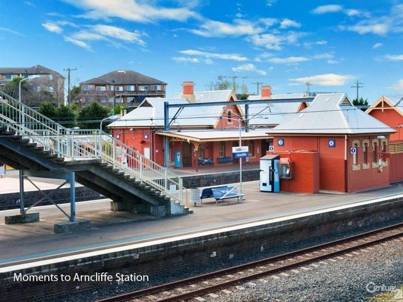 1/33 Burrows Street, Arncliffe NSW 2205