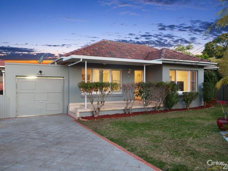 2 Sandra Place, Miranda NSW 2228