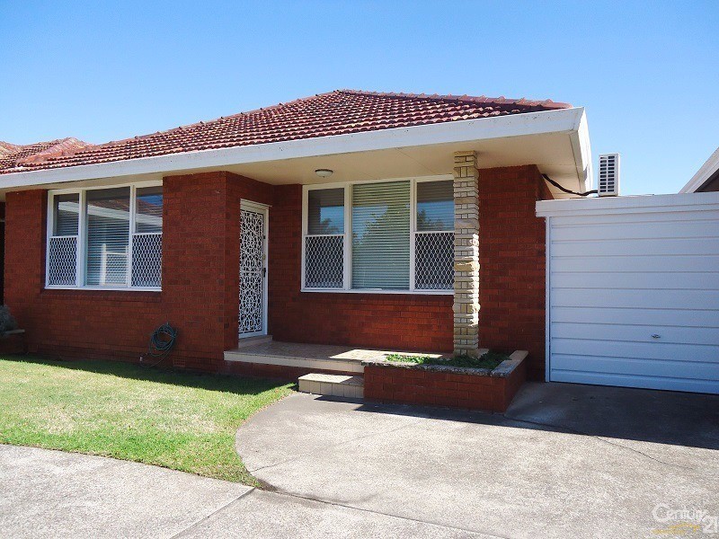 16 Burlington Street, Monterey NSW 2217