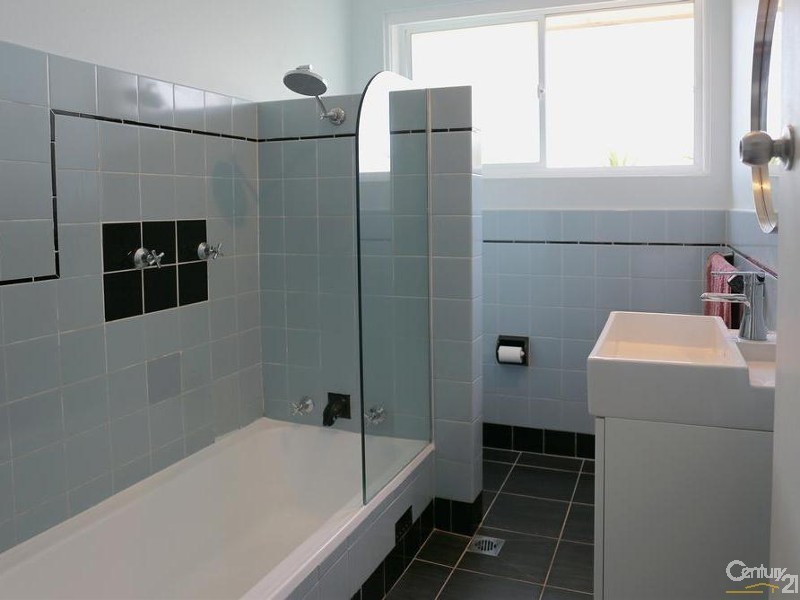 17 Moate Avenue, Brighton-le-sands NSW 2216