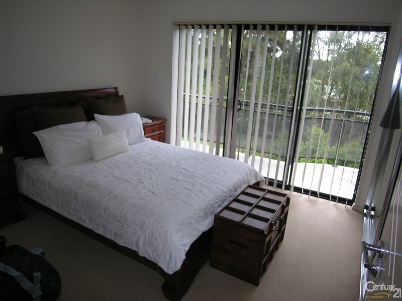 19 Lakeside Avenue, Monterey NSW 2217