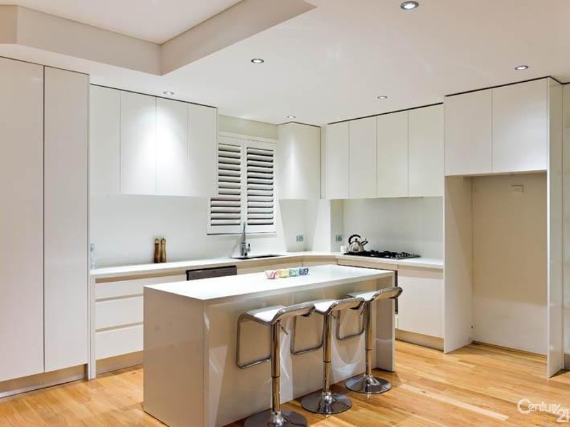 2/18a Moate Avenue, Brighton-le-sands NSW 2216