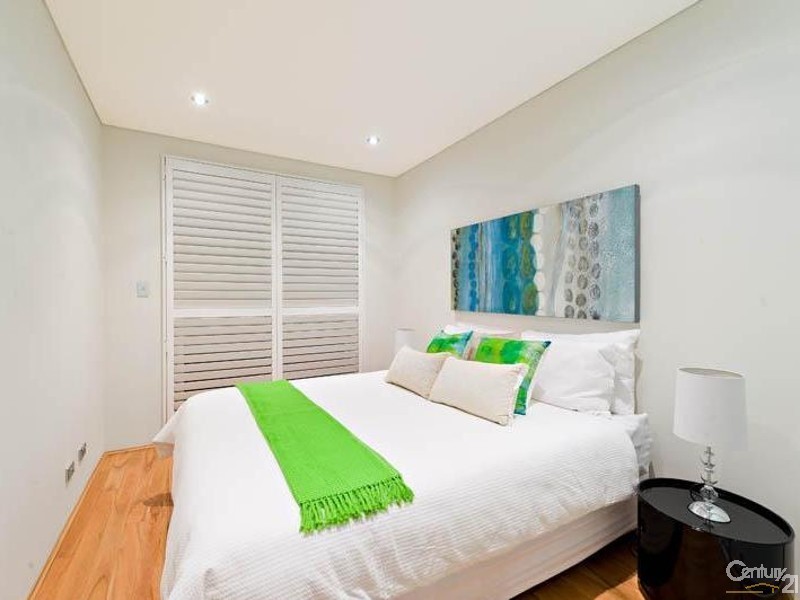 2/18a Moate Avenue, Brighton-le-sands NSW 2216