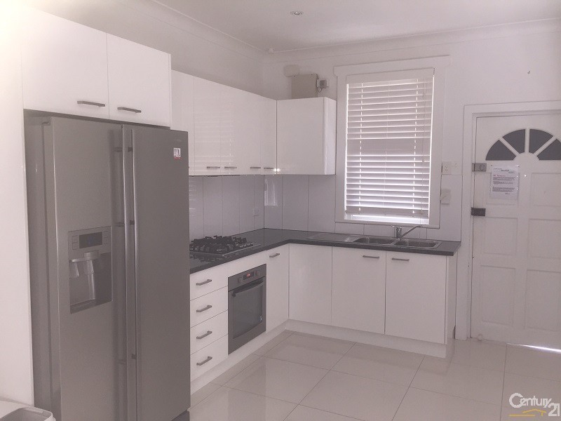 9/385-391 Forest Road, Bexley NSW 2207