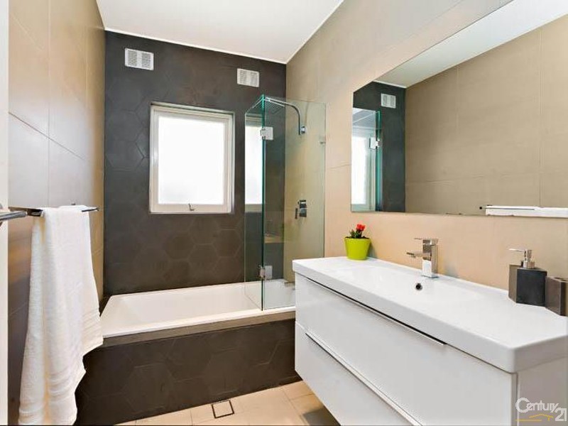 10/20 Crawford Road, Brighton-le-sands NSW 2216