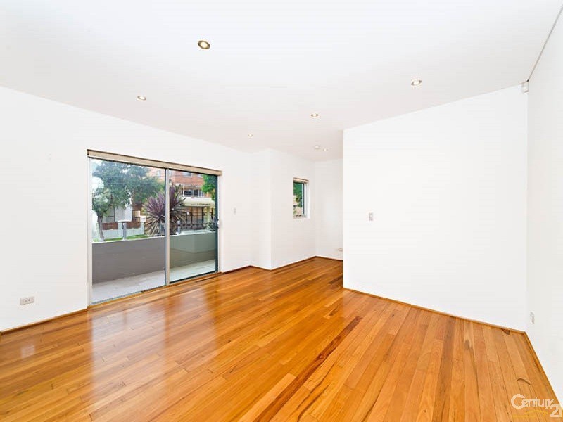 69 Gloucester Road, Hurstville NSW 2220