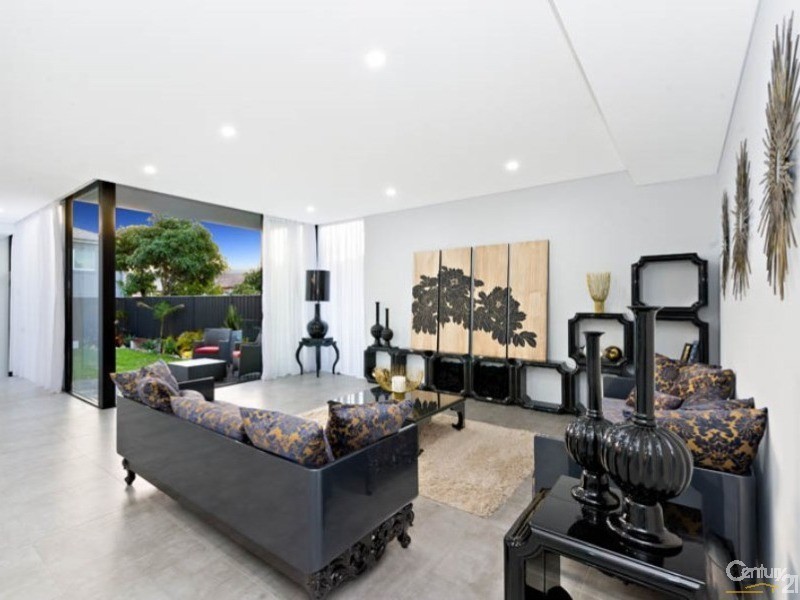 11 Archbald Avenue, Brighton-le-sands NSW 2216