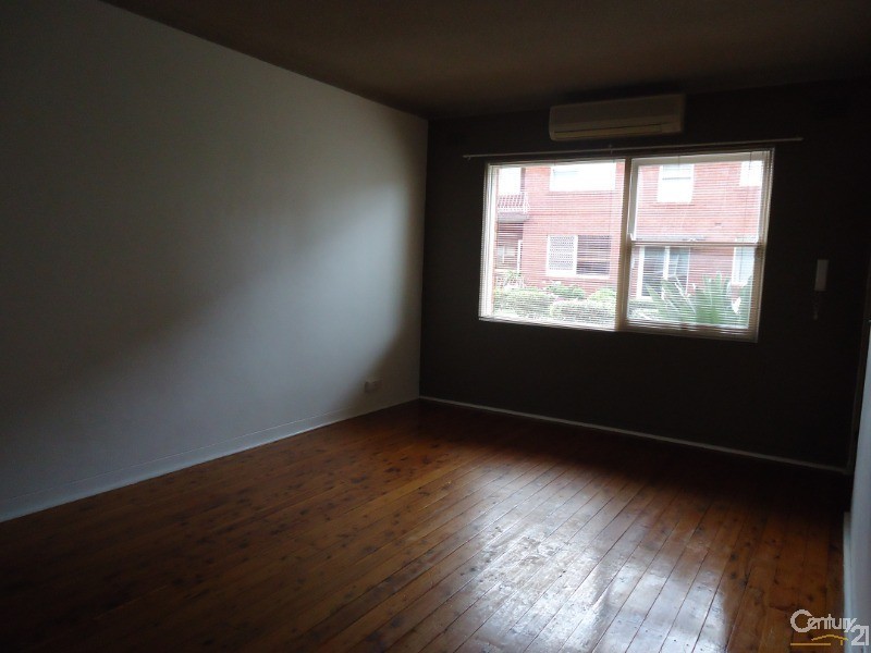 35 Banks Street, Monterey NSW 2217