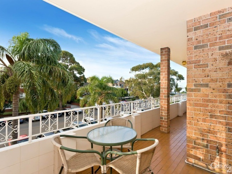 49 Banks Street, Monterey NSW 2217