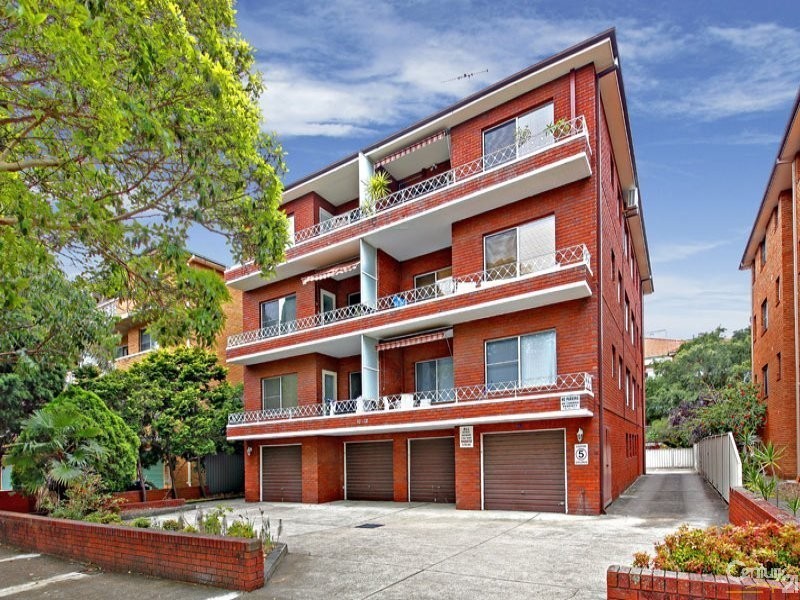 10-12 Queens Road, Brighton-le-sands NSW 2216