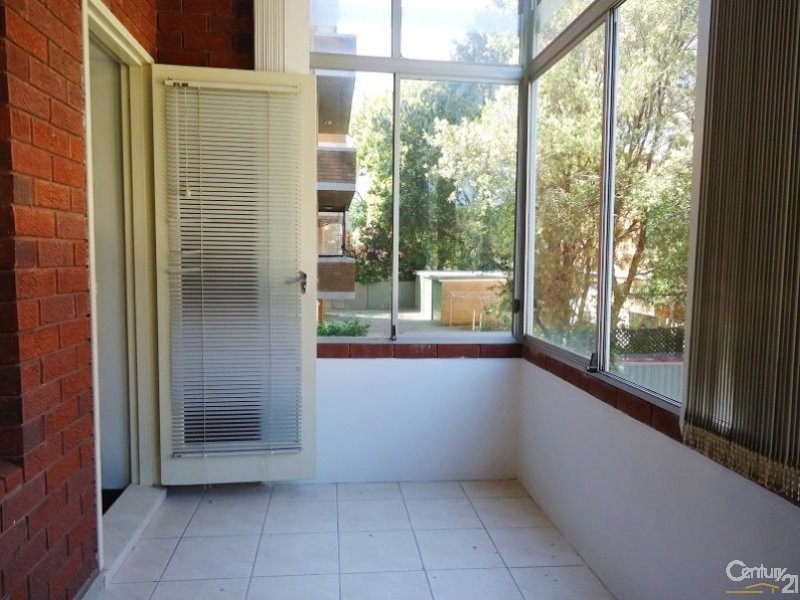10-12 Queens Road, Brighton-le-sands NSW 2216