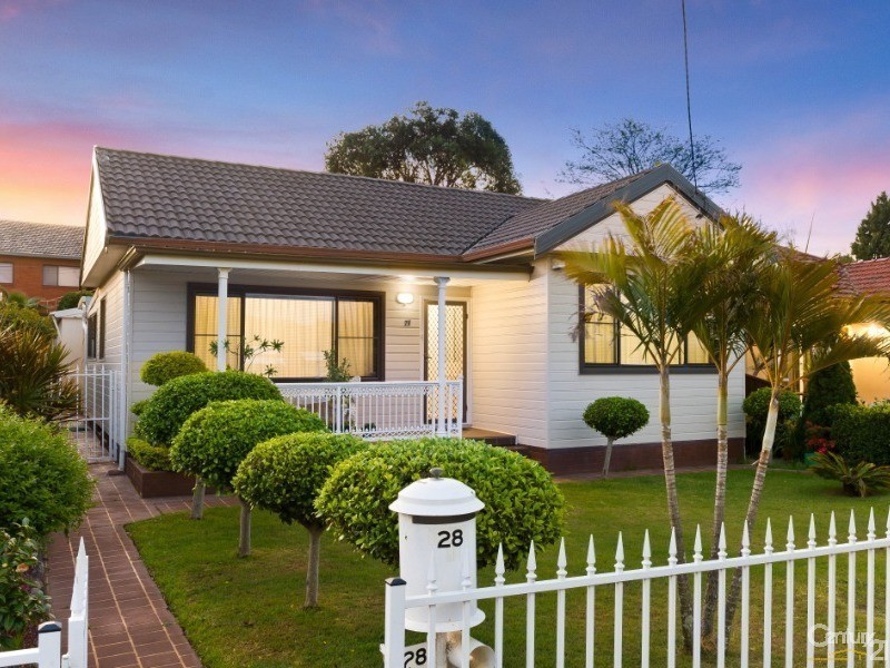 52 Highclere Avenue, Banksia NSW 2216