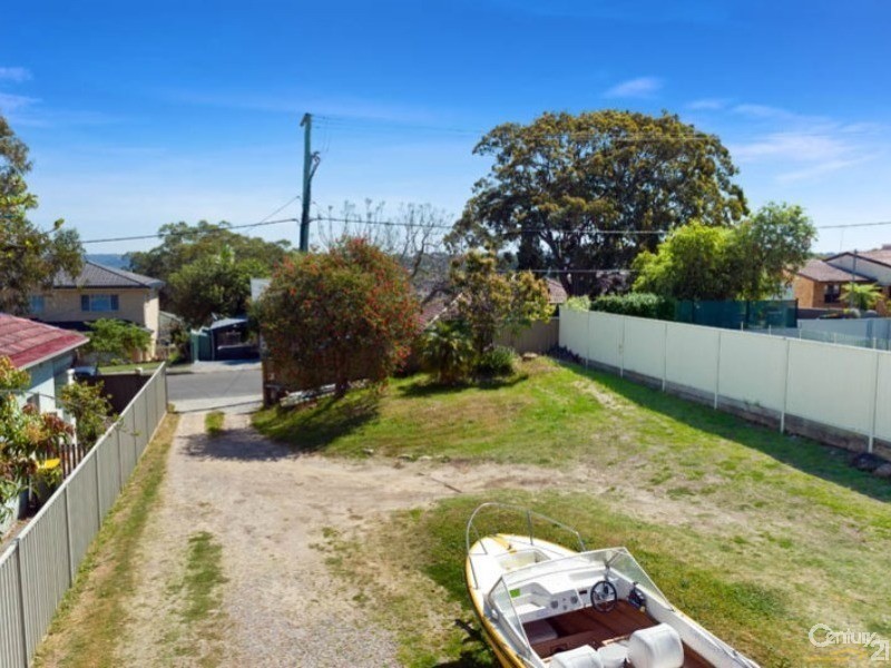 68 Kyle Parade, Kyle Bay NSW 2221