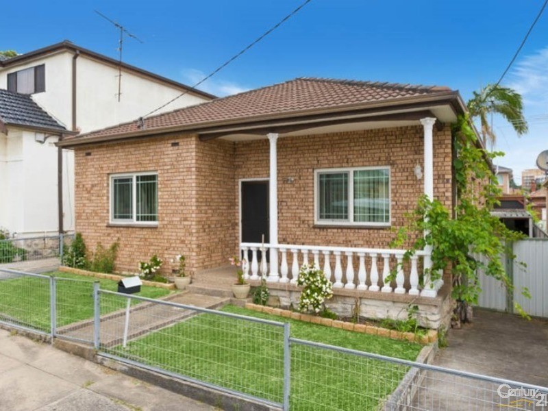 13 Monahan Avenue, Banksia NSW 2216