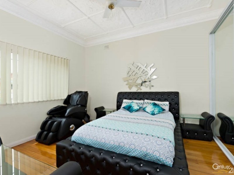 13 Monahan Avenue, Banksia NSW 2216