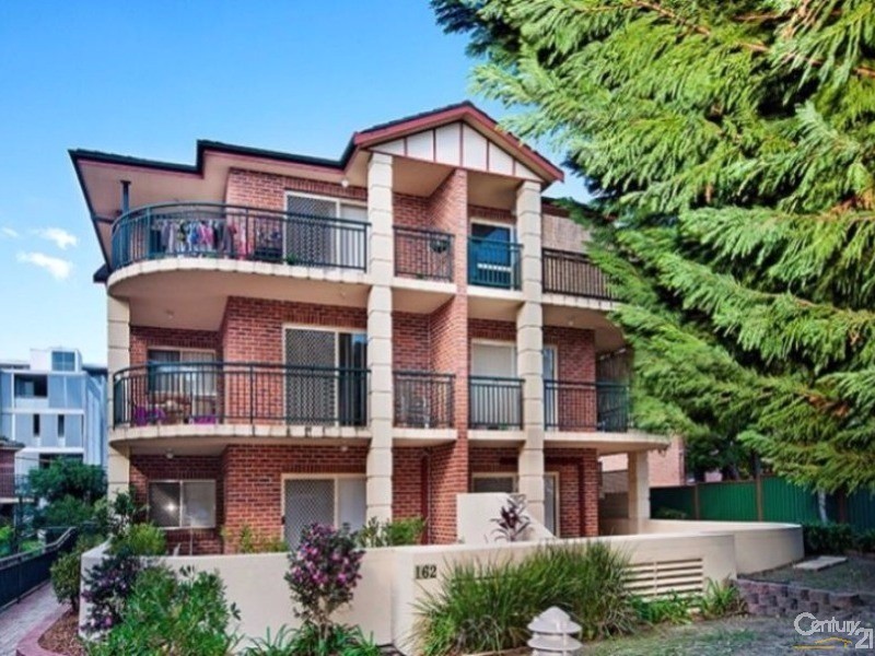 162 Harrow Road, Kogarah NSW 2217