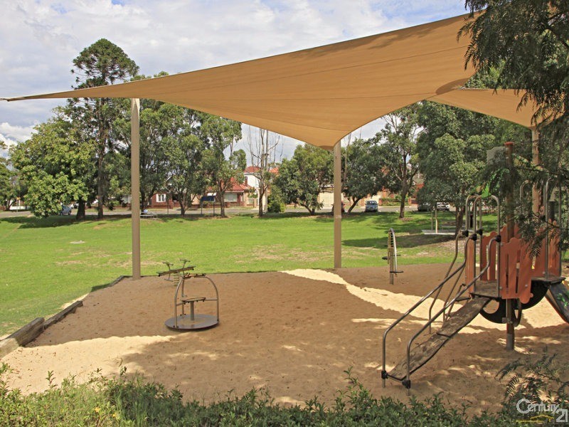 114 Chuter Avenue, Ramsgate Beach NSW 2217