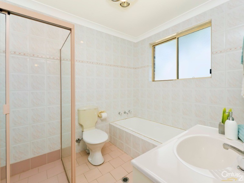 2/12 Lance Avenue, Blakehurst NSW 2221