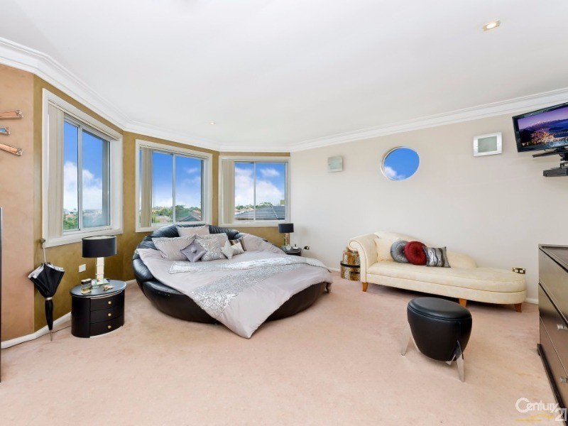 87 Washington Street, Bexley NSW 2207