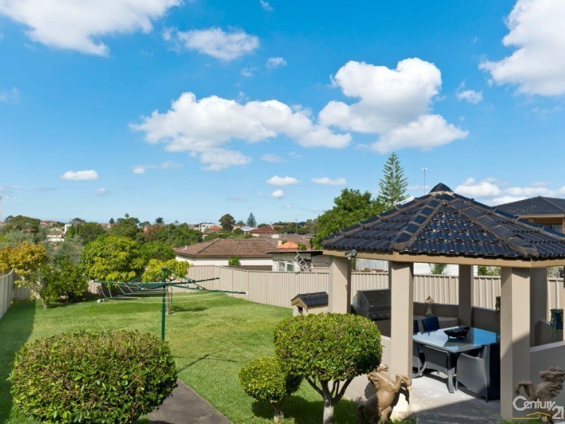 87 Washington Street, Bexley NSW 2207