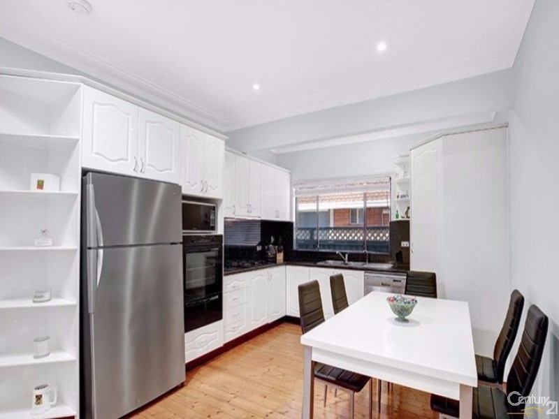 35 Chuter Avenue, Ramsgate Beach NSW 2217