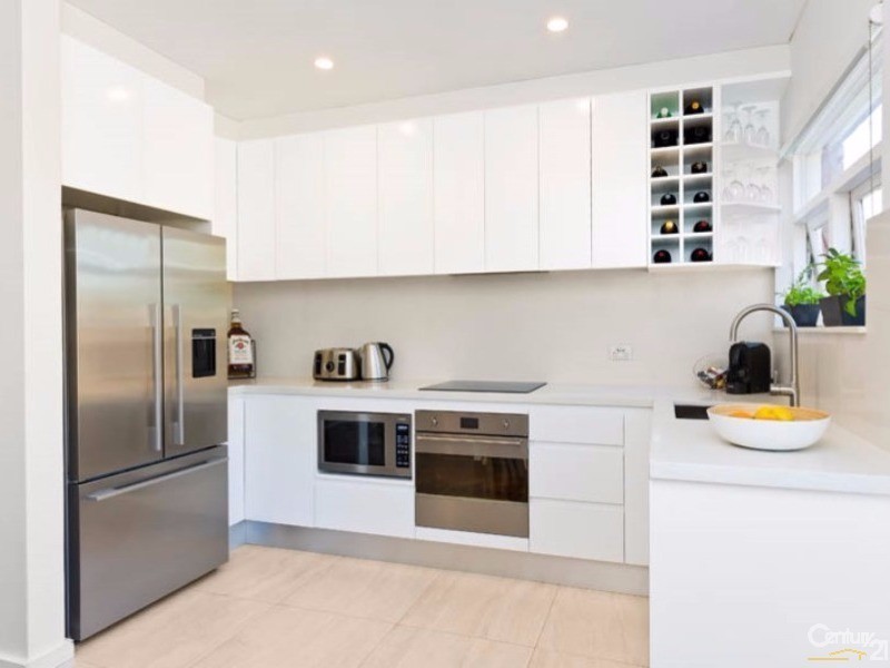 37 Queens Road, Brighton-le-sands NSW 2216