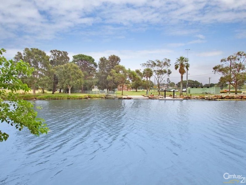 2/37-39 Burlington Street, Monterey NSW 2217